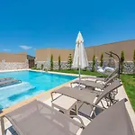 Luxury 4-bed With Private Pool And Jacuzzi * Ovacık