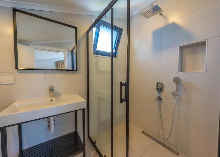 Luxury 4-bed With Private Pool And Jacuzzi Vila Ovacık