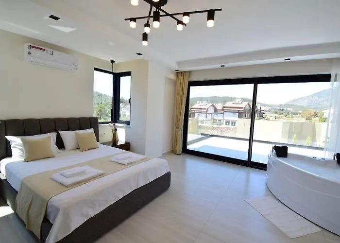 Luxury 4-bed With Private Pool And Jacuzzi Ovacık