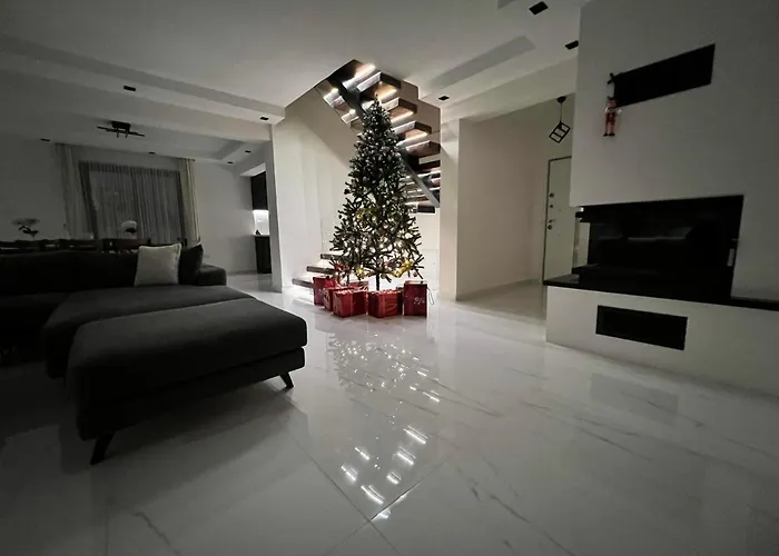 Villa Luxury 4-bed With Private Pool And Jacuzzi