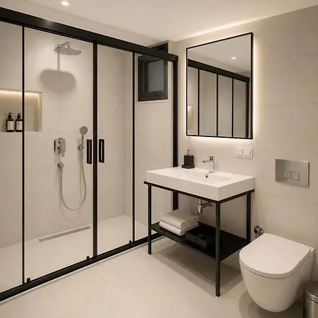 Luxury 4-bed With Private Pool And Jacuzzi Villa