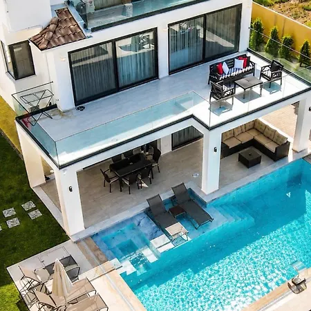 Villa Luxury 4-bed With Private Pool And Jacuzzi Ovacık