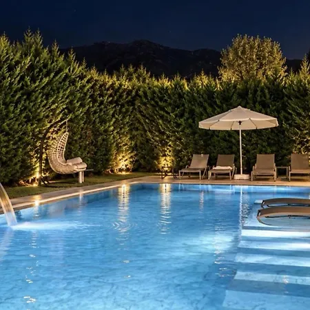 Luxury 4-bed With Private Pool And Jacuzzi * Ovacık